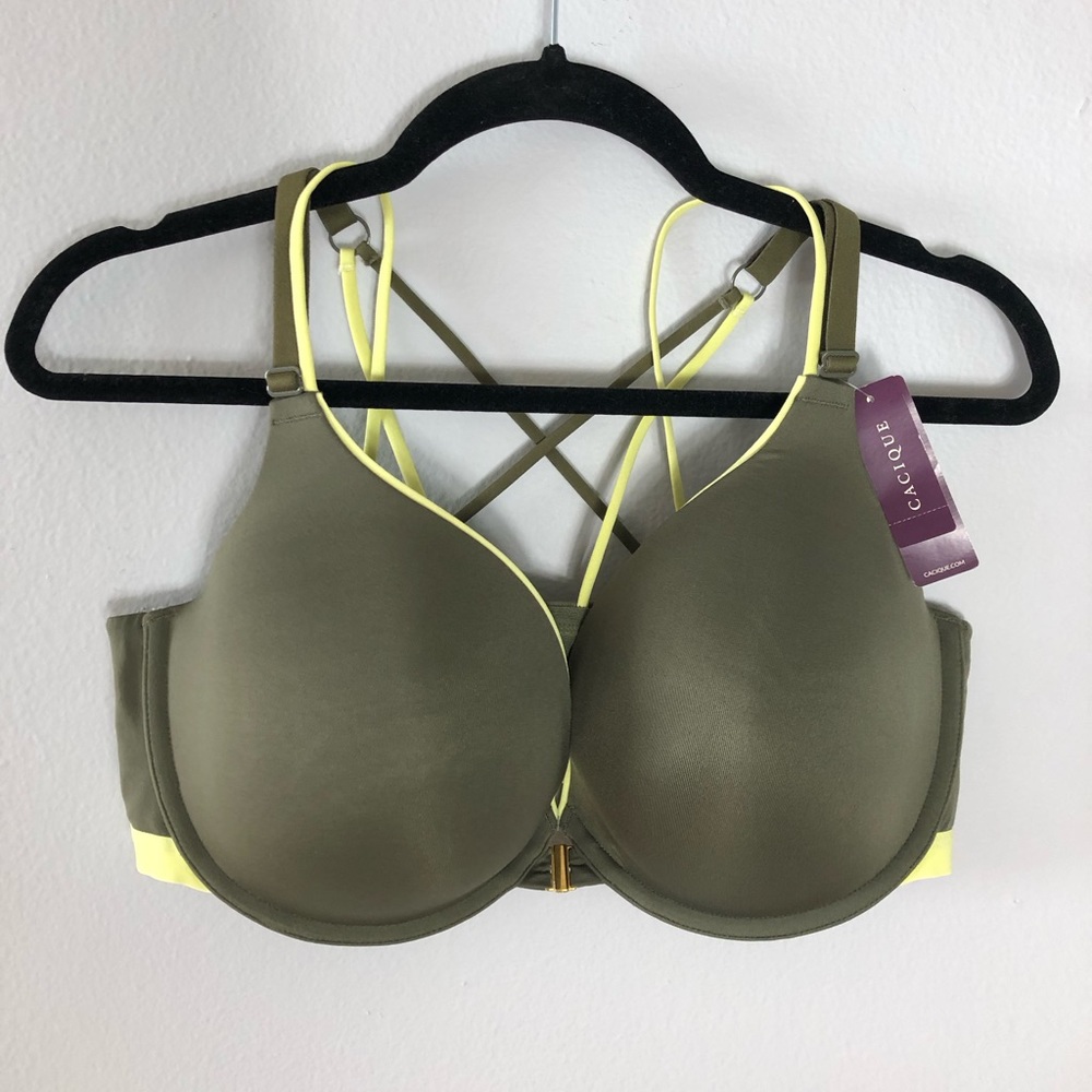 Cacique Smooth Boost Plunge Bra Size 42DD